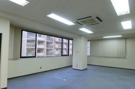 シマダビル 室内
