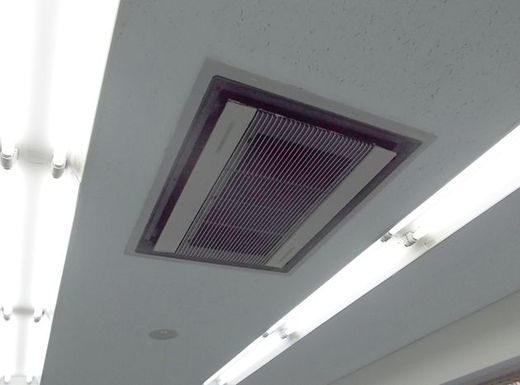 隼東幸ビル 空調　照明