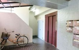 日本橋インテリジェントフラッツ エレベーターホール　写真