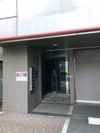 芝NAビル エントランス　写真