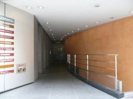 福田ビルウエスト エントランス　写真