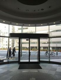 寿光ビル(乃木坂) エントランスホール　写真