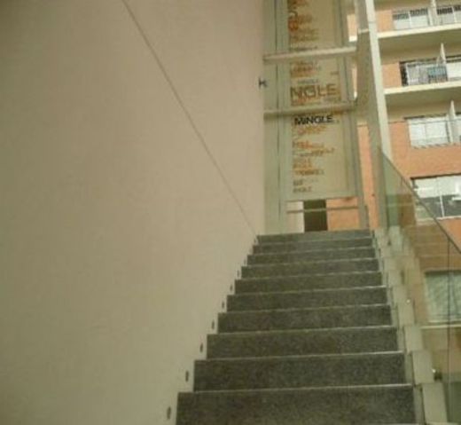 HOLON-R 階段