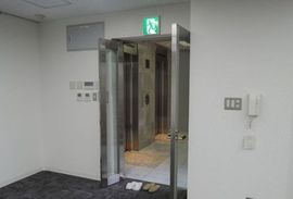 プロステック秋葉原 出入り口