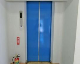 大原会館 エレベーター　写真