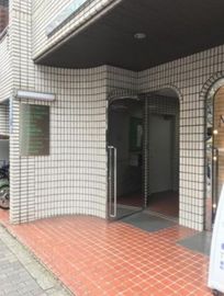 Jサンクス第1ビル エントランス