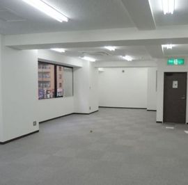 信濃町SANMOビル 室内