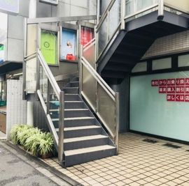JSビル(SOHO) 階段