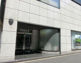 TKKビル エントランス