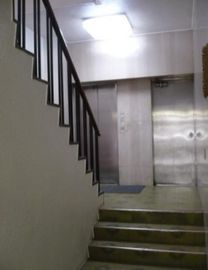 新宿太陽ビル 階段