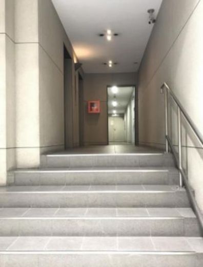 六本木和幸ビル 入口　写真