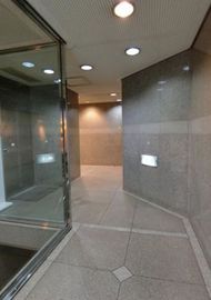 E-1BLDG エントランスホール　写真