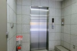 ピーシー神田ビル エレベーター