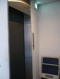 新宿ひかりビル エントランス