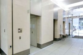 ヒューリック銀座三丁目ビル エレベーターホール　写真