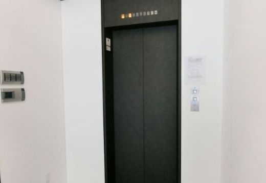 Yunuoビル エレベーター