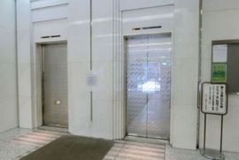 いちご桜橋ビル エレベーター　写真