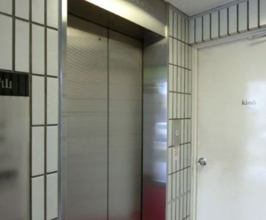 ラ・ネージュ青山 エレベーター