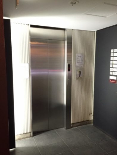 松岡第二銀緑館 エレベーター　写真