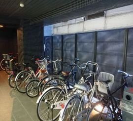 プレイアデ虎ノ門(店舗・事務所) 駐輪場　写真
