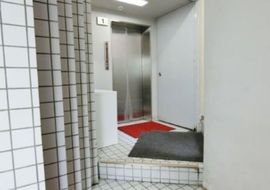 石川第2LKビル エントランス