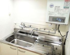 鈴丸ビル 給湯　写真