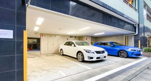 コンフォリア日本橋人形町イースト(店舗) 駐車場