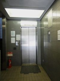 松本ビル(神田) エレベーター