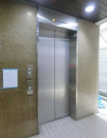 武蔵野ビル(竹橋) 乗り口