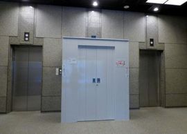 赤坂エイトワンビル エレベーターホール　写真